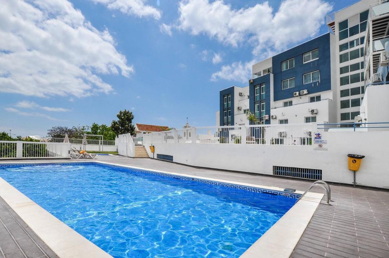 Deluxe Apartment In Albufeira Old Town, 200M Walk To Beach, Pool Parking Экстерьер фото